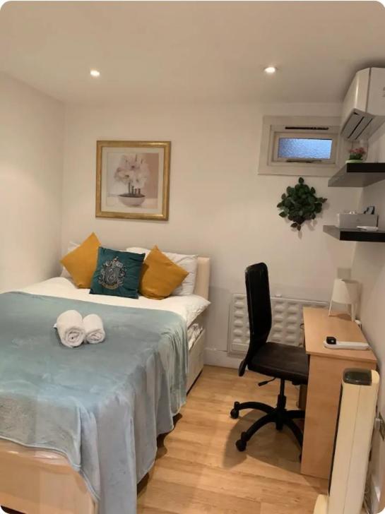 Lovely Private Bedrooms In Euston, Central London Exterior photo